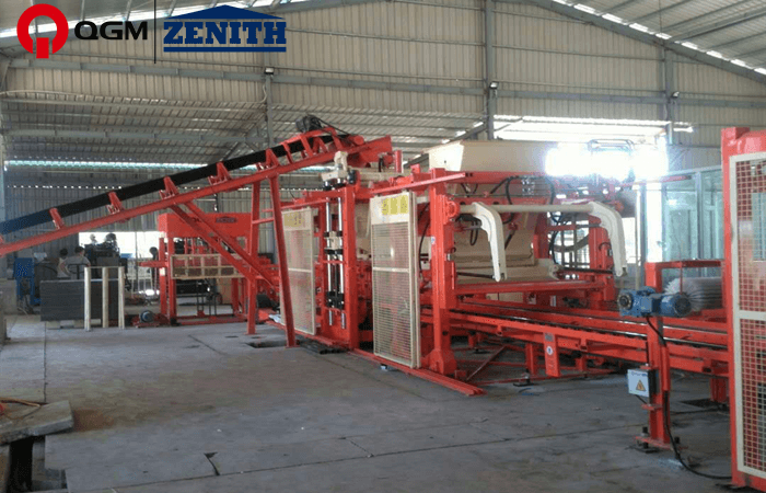 Macchina per blocchi finitrice QGM T10 in Myanmar