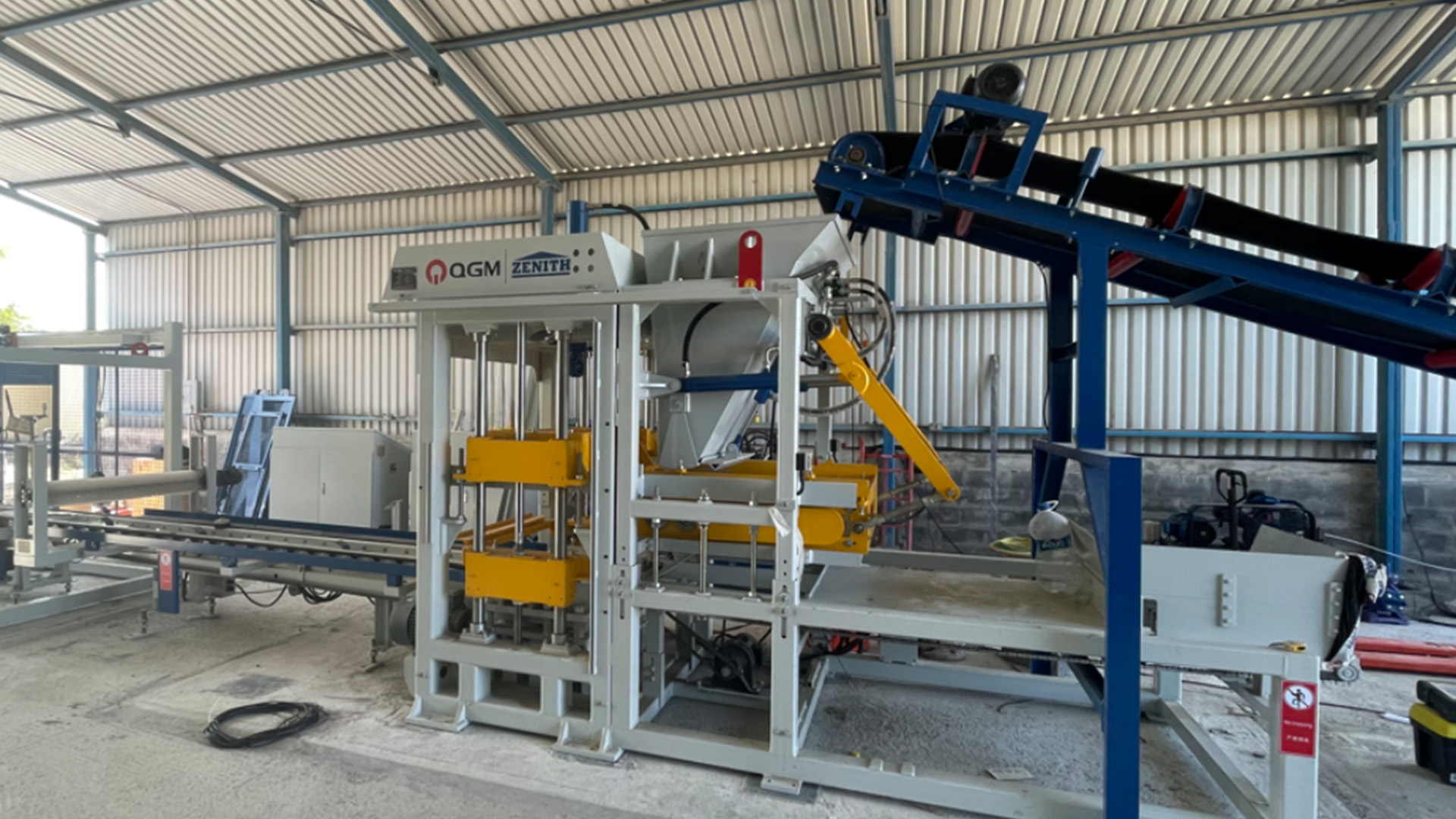 concrete block machine