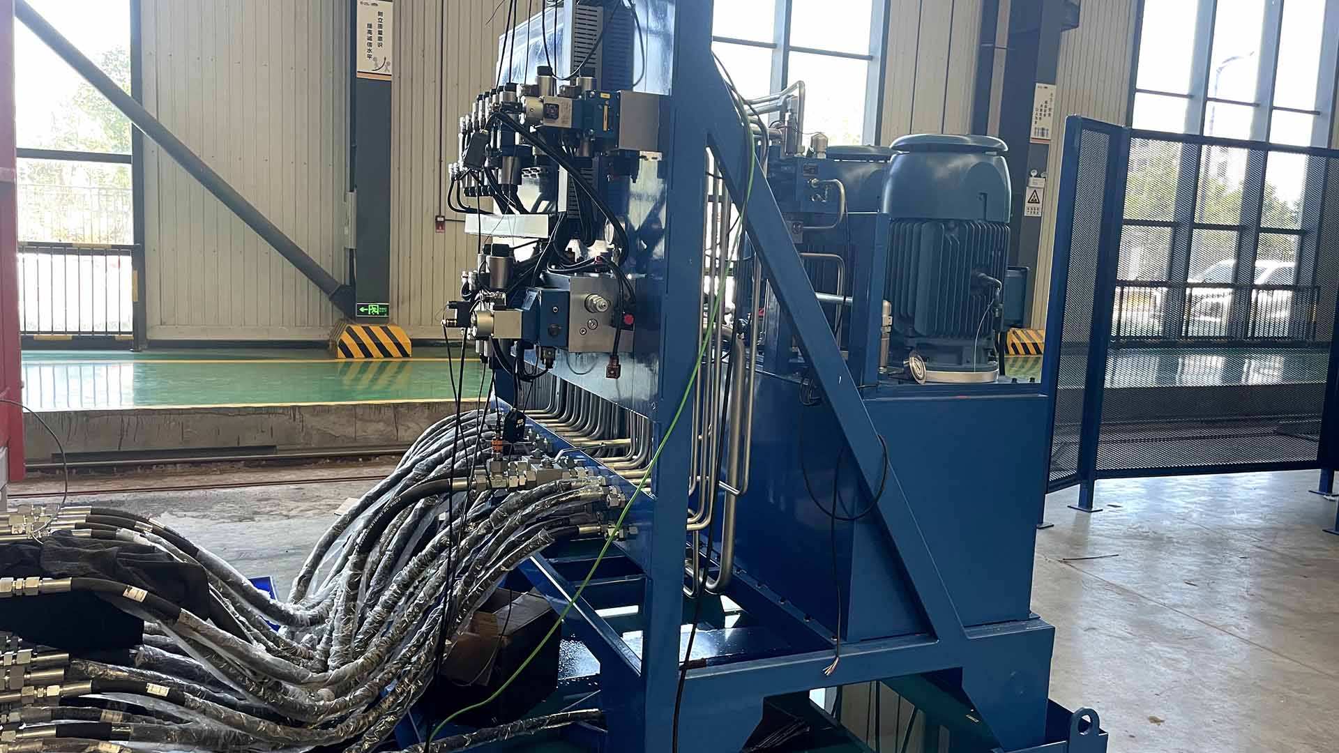 concrete block machine price