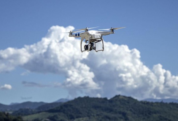 Quickly Relaying the Fire Point Location to Drones