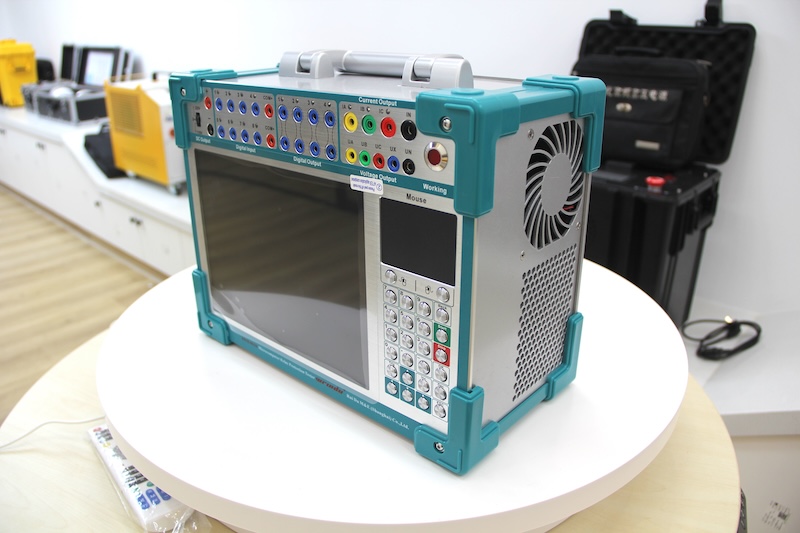 three-phase relay protection tester