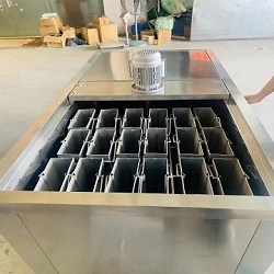 500kg brine block ice machine for a customer in Cameroon.
