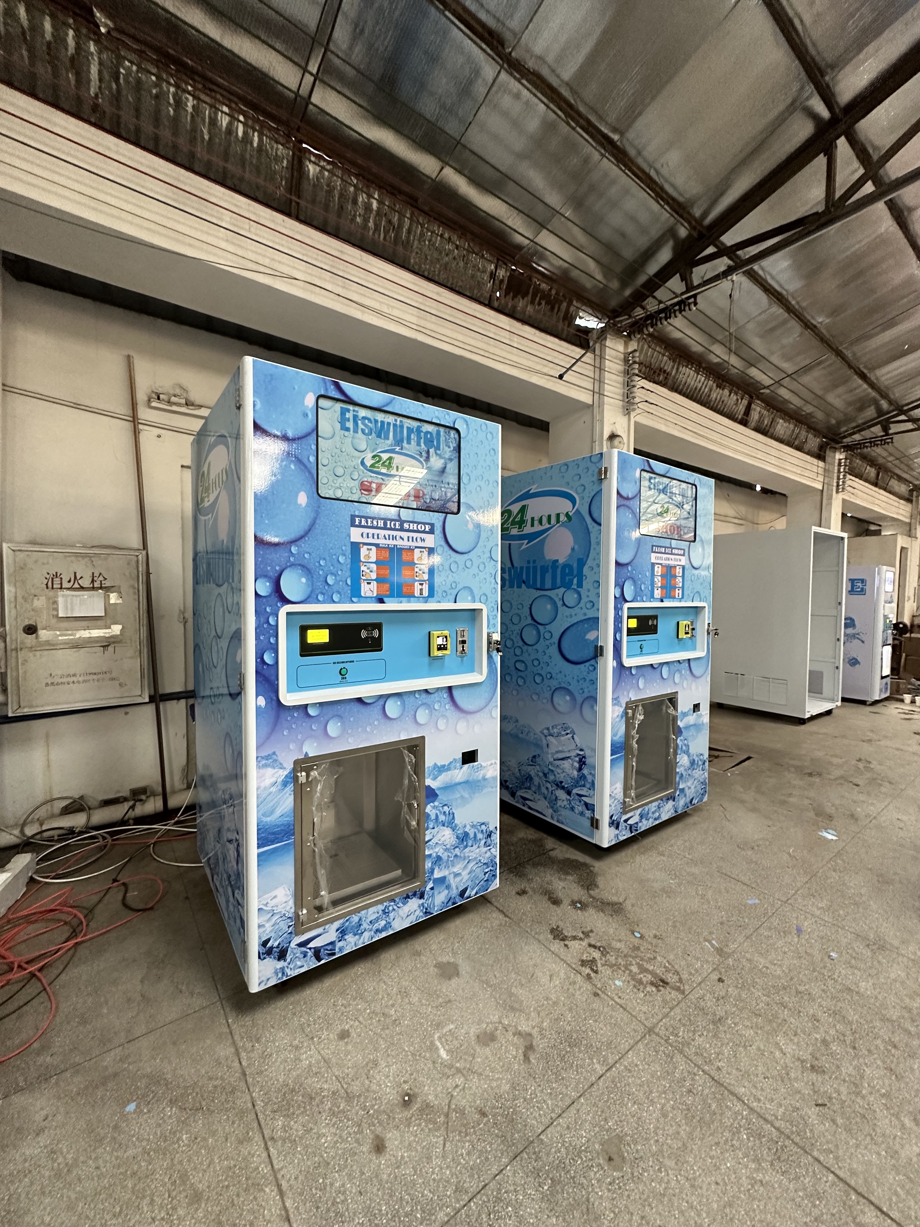 Self Service Ice Vending Machines