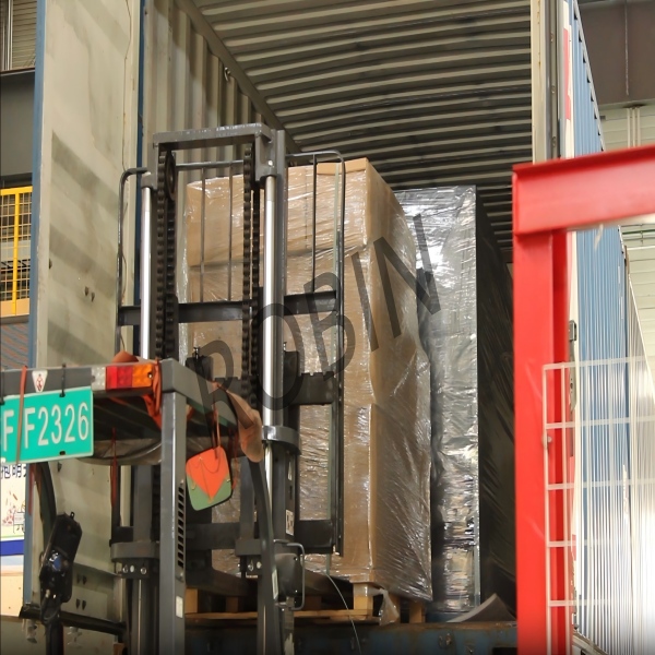 Zimbabwean Client's 3-Ton Direct-Cooled Block Ice Machine Successfully Shipped