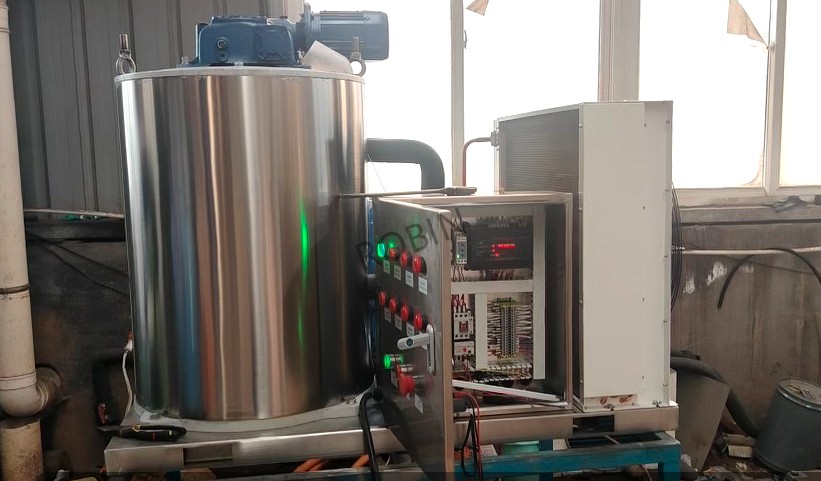 Máquina de hielo en escamas