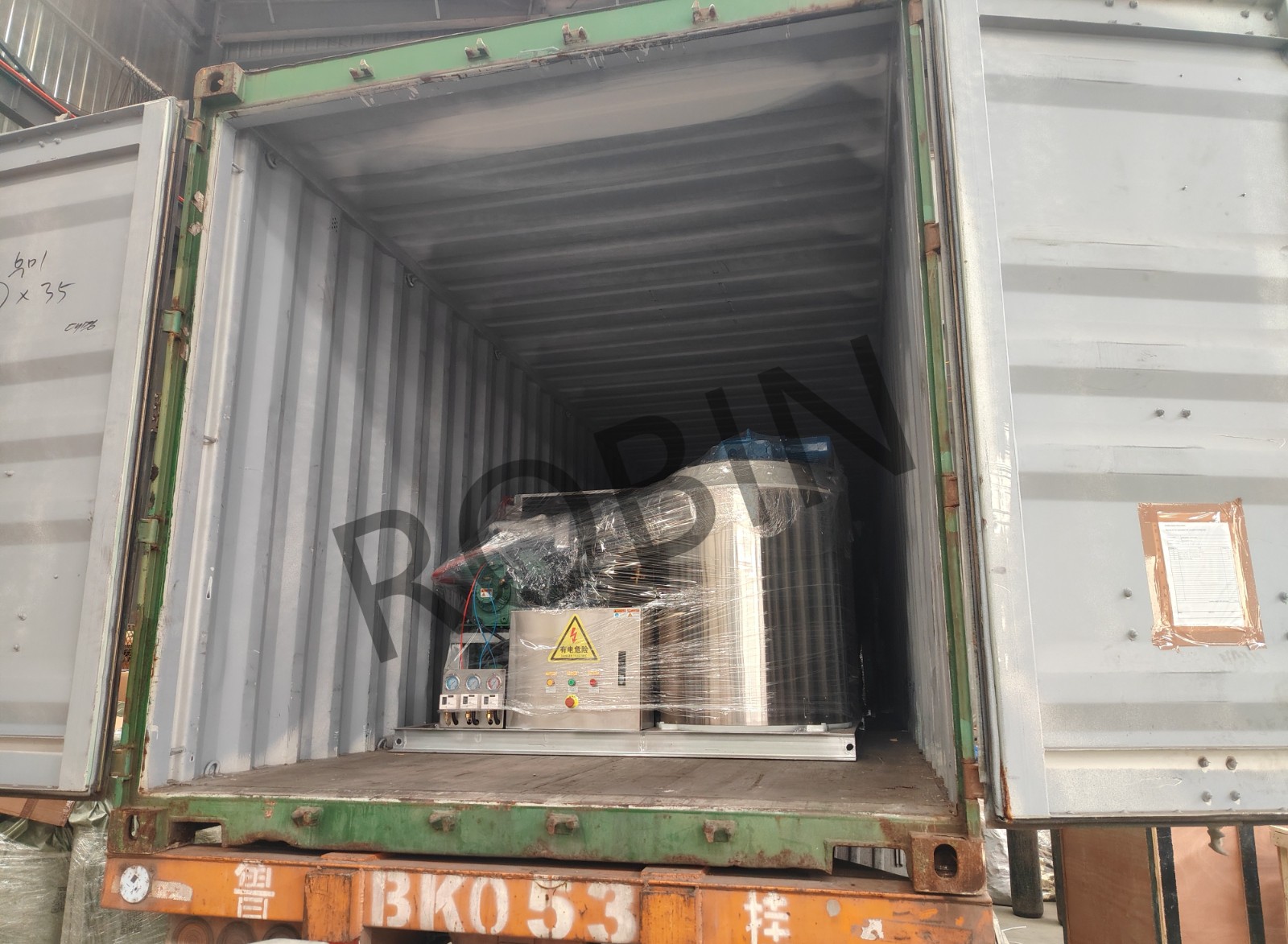 Máquina de hielo en tubos