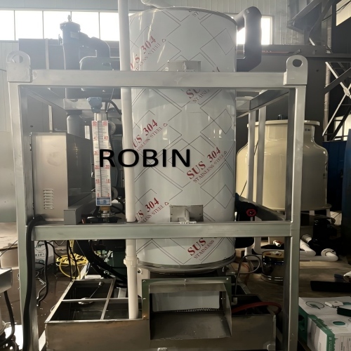 Peruvian customer’s custom 5-ton tube ice machine has successfully passed its trial run.