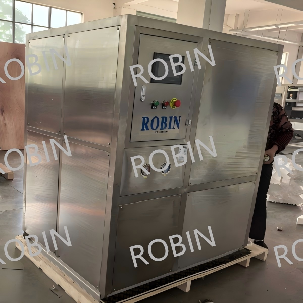 Máquina de hielo en cubos de 1 tonelada finalizada, fabricada a medida para un cliente de Omán