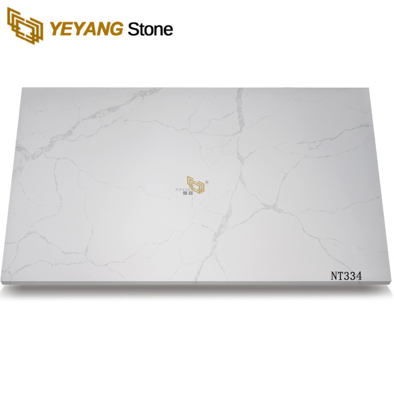 Witte kunstmatige Calacatta-kwartssteenplaat met edele grijze aderen NT334