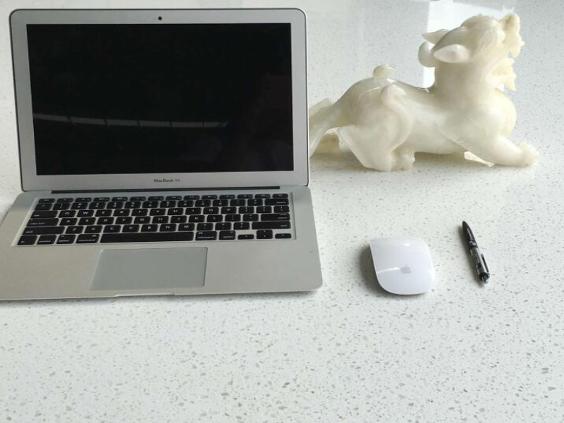 white Quartz
