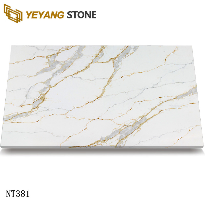 Warm-Tone Calacatta White Quartz with Delicate Gold Veining Details NT381