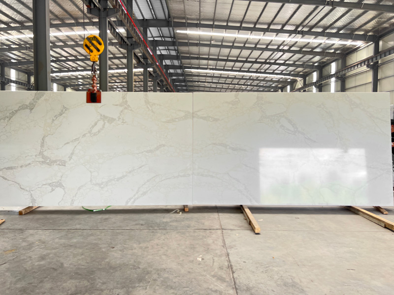 Meta Size Calacatta White Quartz Bulk Super Jumbo Quartz Slab NT494