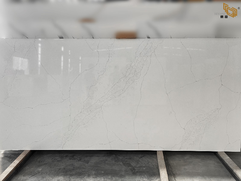 calacatta quartz slabs