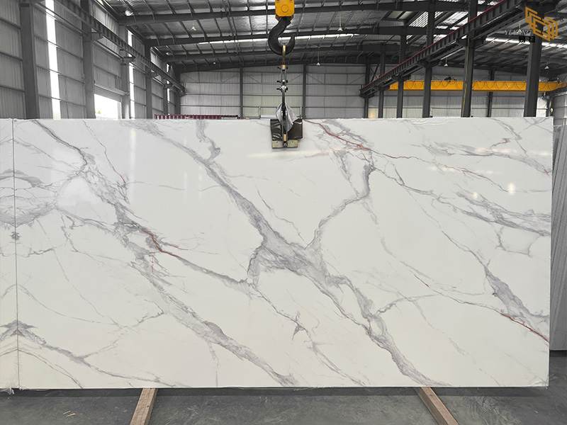 calacatta quartz slab