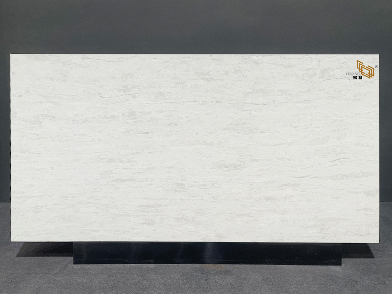 Calacatta quartz slab