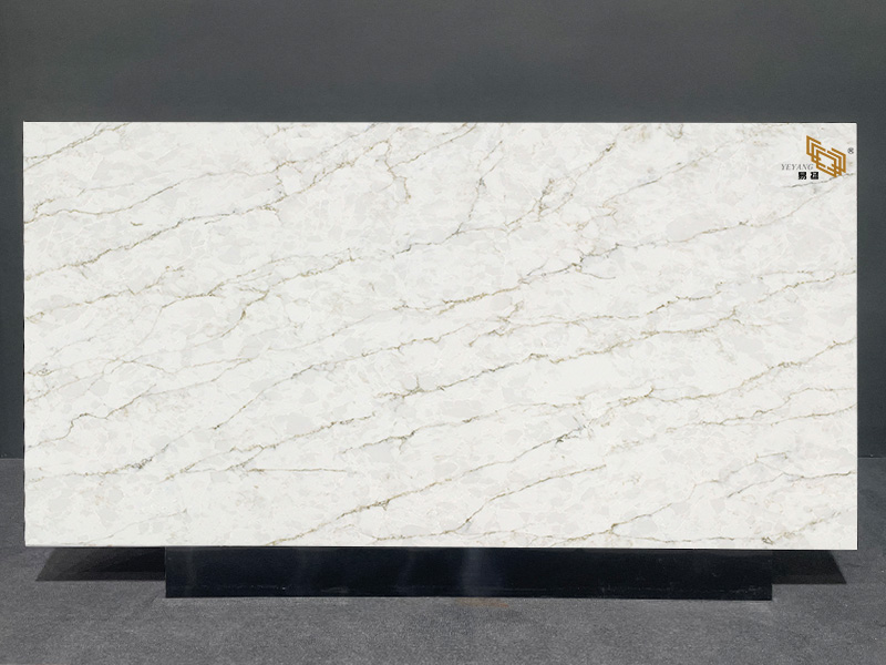 Calacatta quartz slab