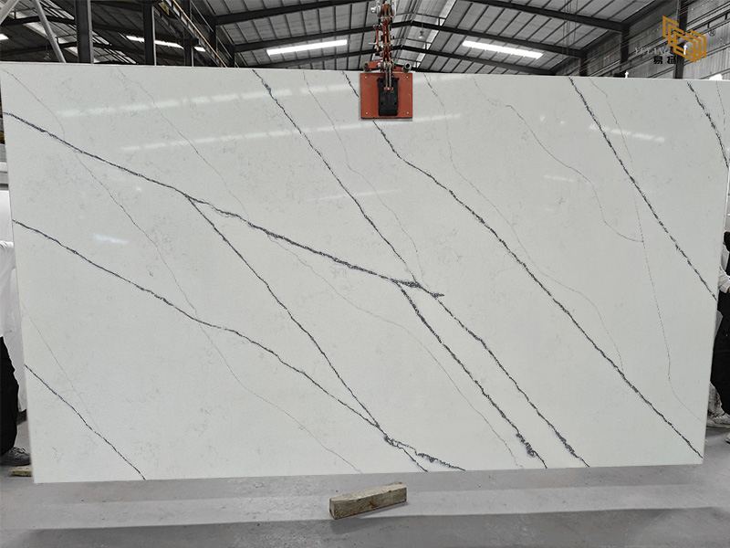 Calacatta Quartz Slabs