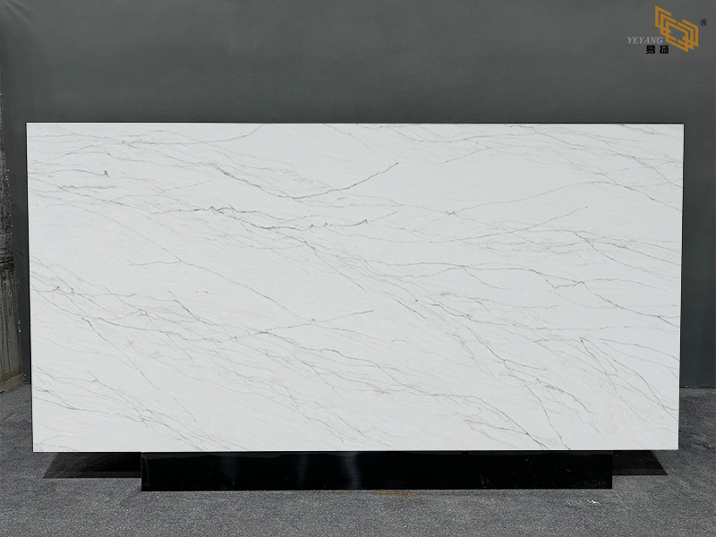 Calacatta Quartz Slabs