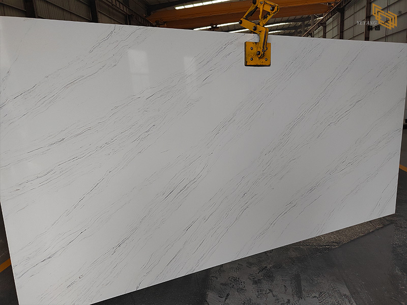 Calacatta Quartz Slabs