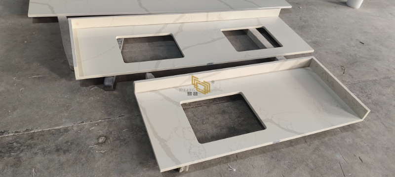 quartz kitchen countertop