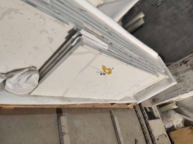 quartz kitchen countertop