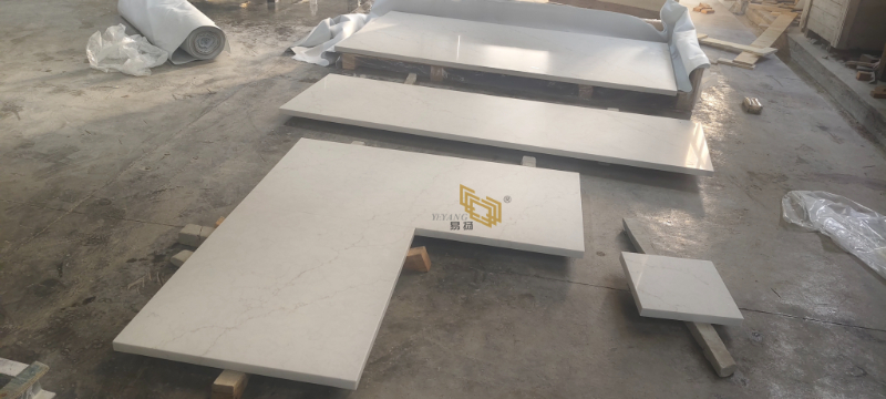 Carrara white quartz