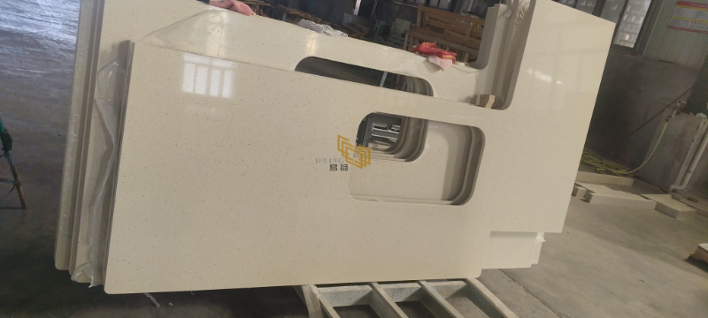 crystal white quartz