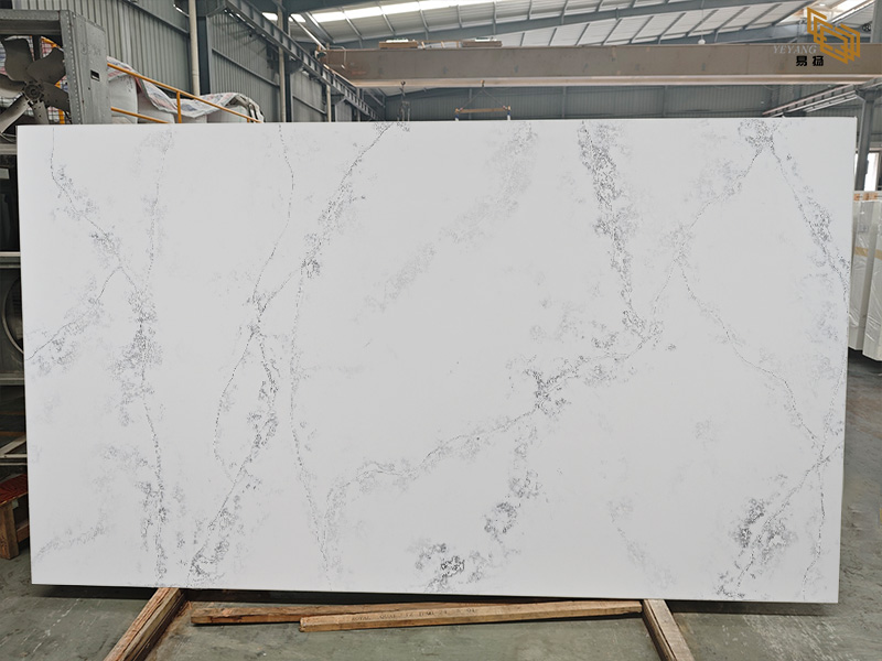 Simple White Calacatta Engineered Quartz Slabs for Modern Countertops
