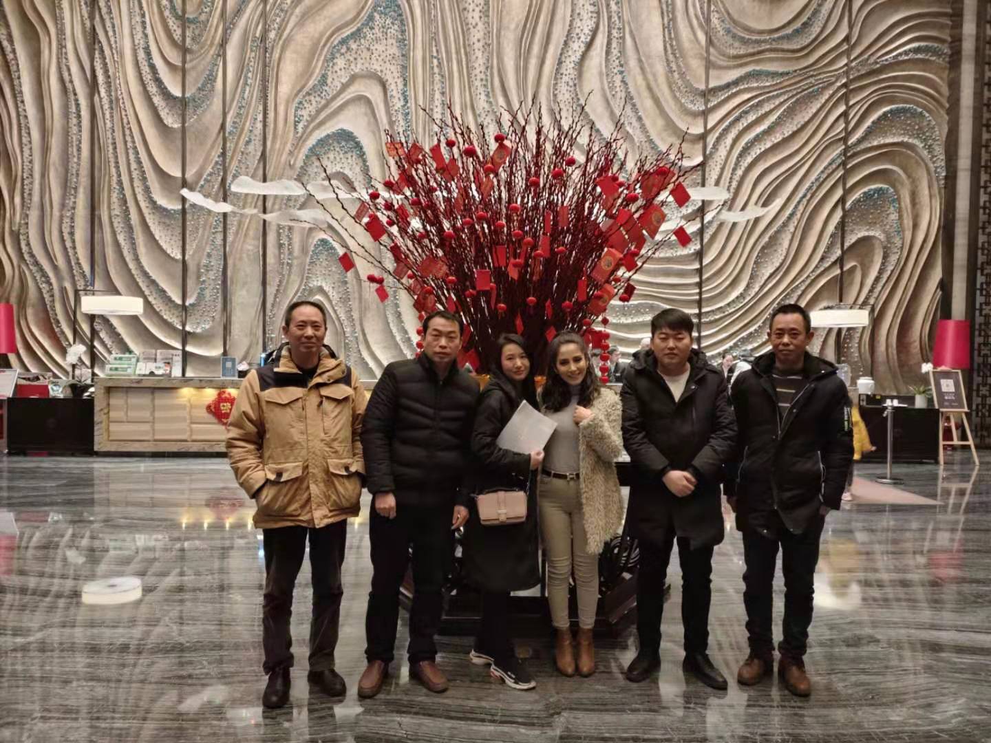 伊朗合作伙伴来访并交换了看法