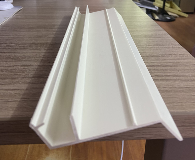 Vidéo de test de moule d'extrusion de profilés en PVC