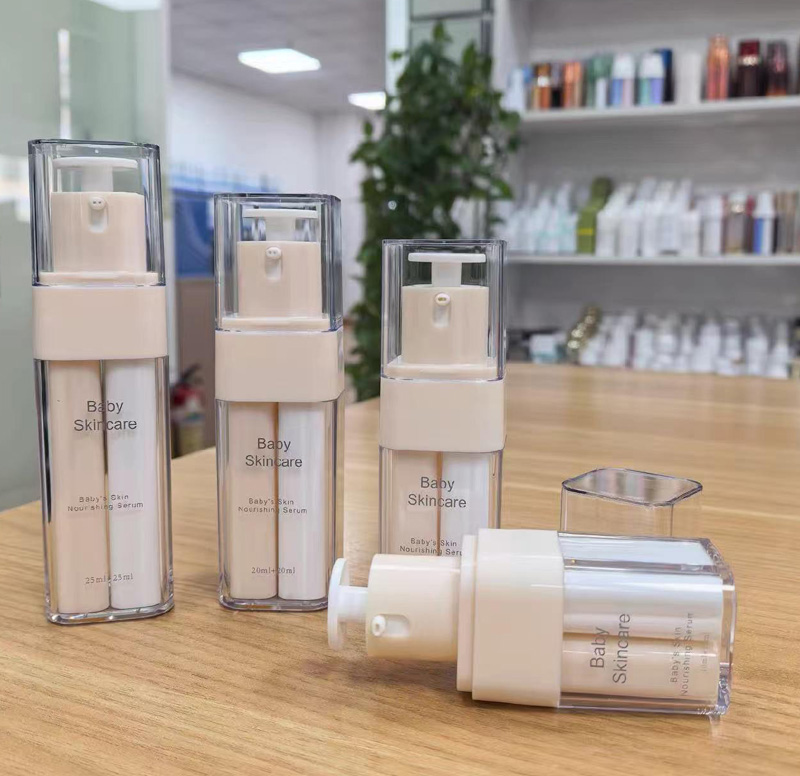 MB122 square vacuum dual dispensing system bottle