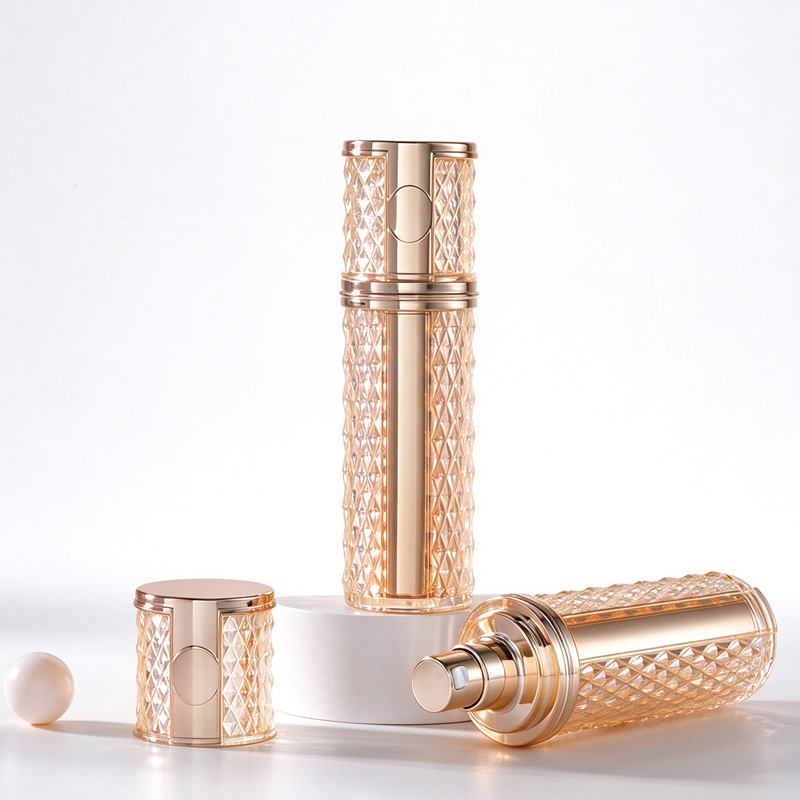 MB005 gold scaly pattern packaging bottles