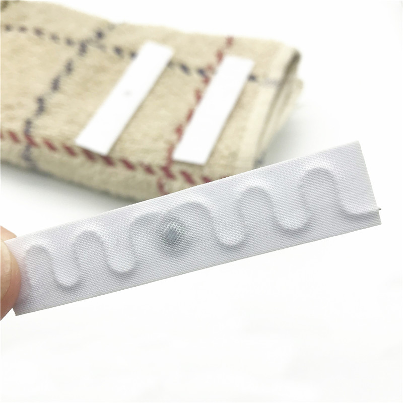 тъкан RFID етикет