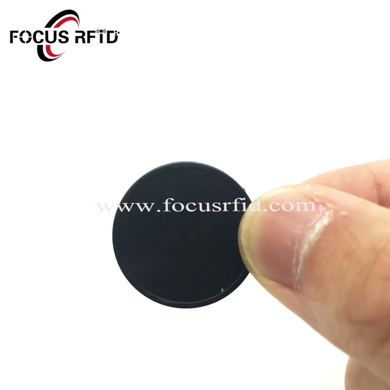 Jeton anti-metal RFID pentru urmărirea activelor metalice