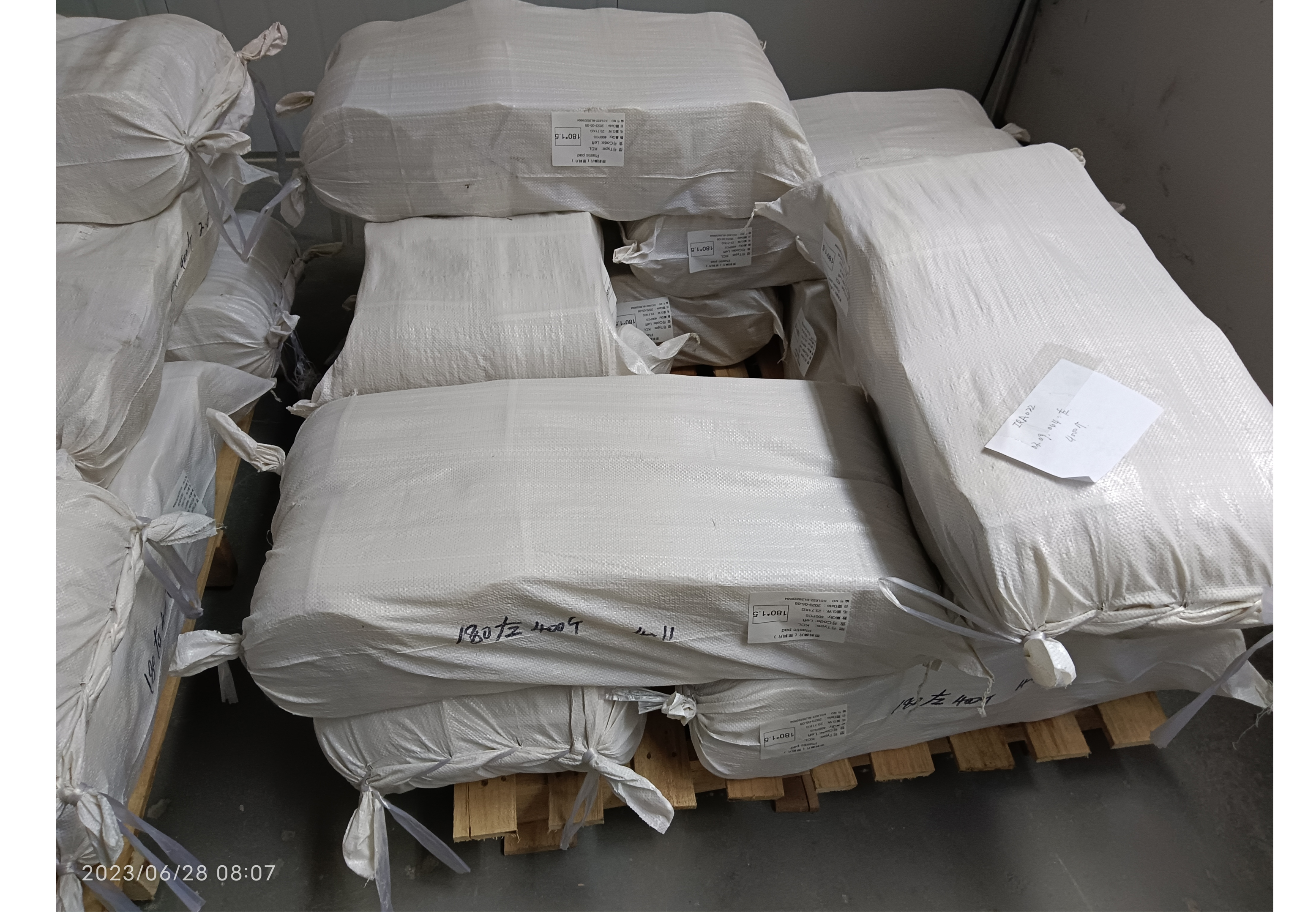 Packaging of NANO polishing tools-2