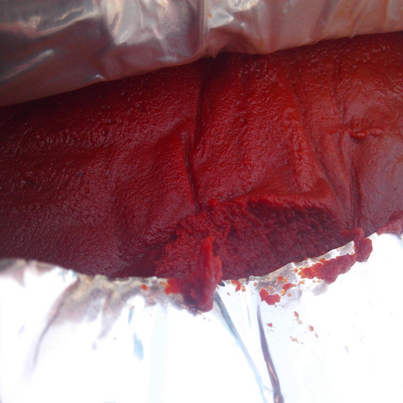 معجون طماطم بارد بنسبة 36-38%، 220 لتر