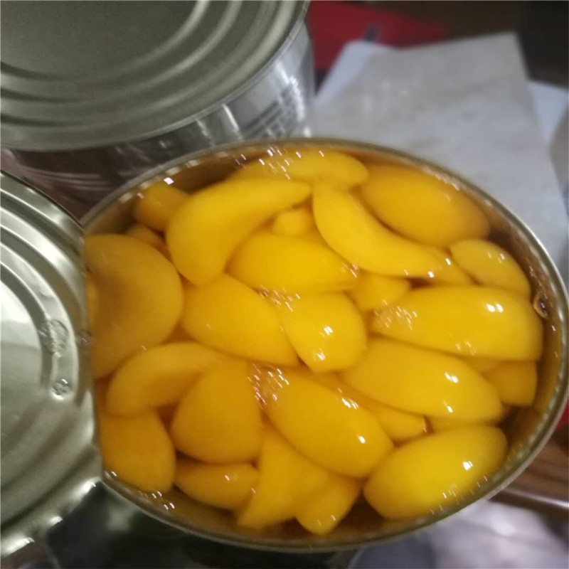 Консервированные персики кубиками в лёгком сиропе