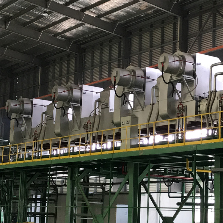Grand four tunnel pour recuit brillant de bobines en acier inoxydable