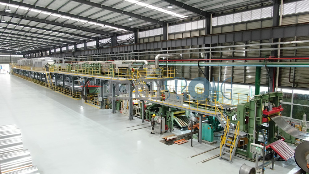 Four de recuit horizontal pour le processus de recuit à froid d'une bobine en acier inoxydable