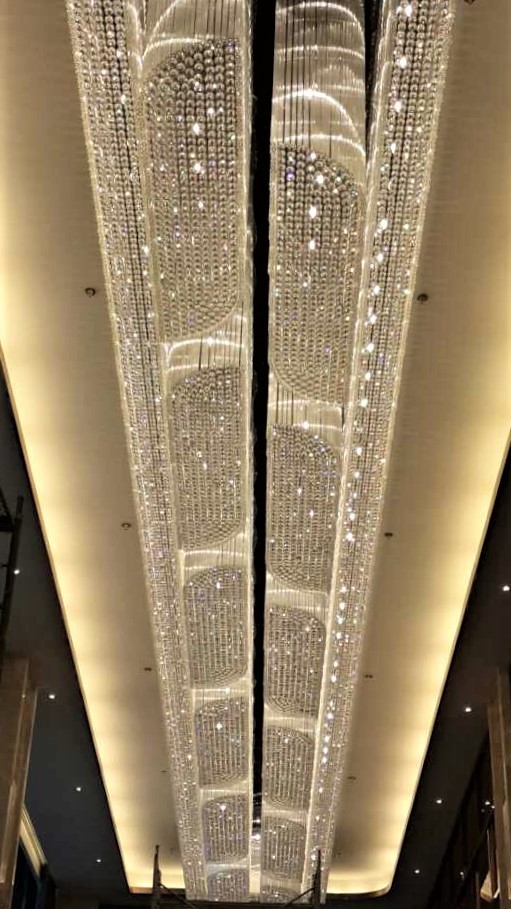 Китай Классические хрустальные люстры от китайского производителя для гостиничного проекта, производитель
