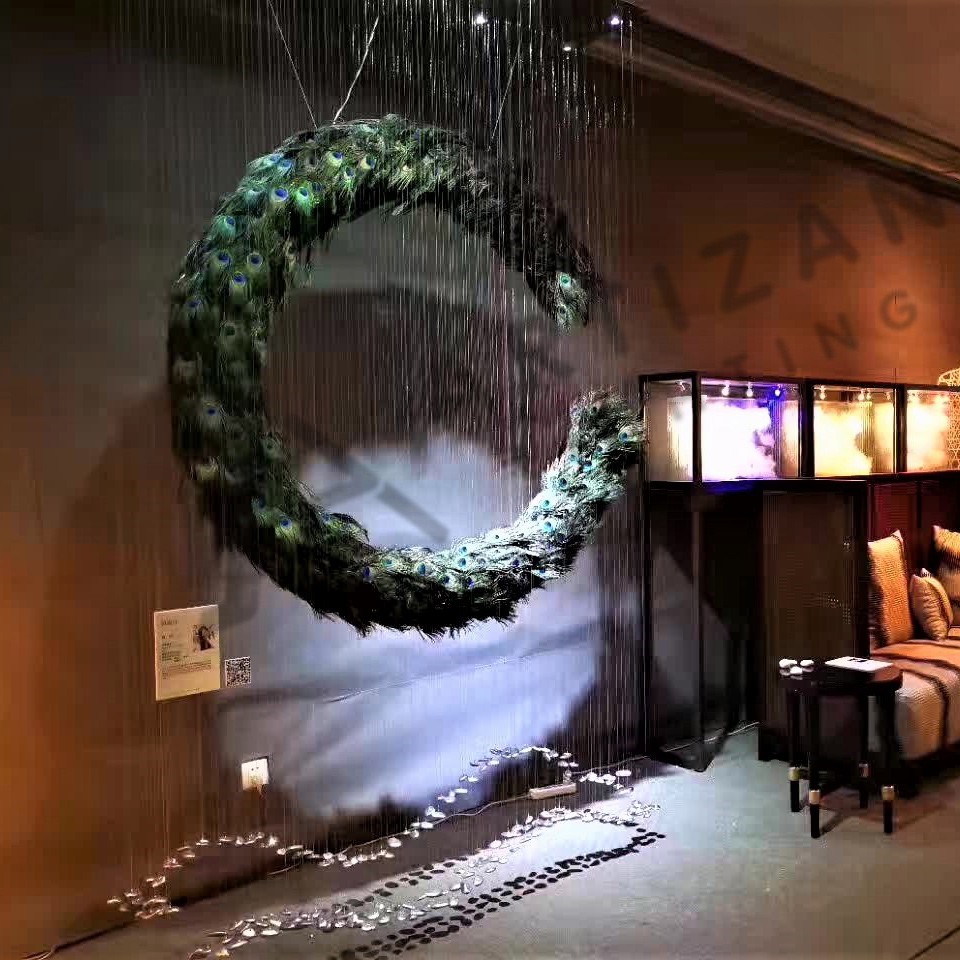 Lustre de conception d'art d'anneau décoratif de plume de paon d'imitation pour le projet