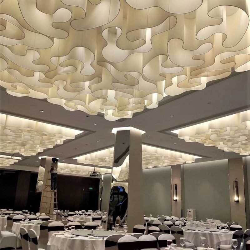Lámparas elegantes de la decoración del modelo de onda de la tela para el salón de baile del hotel