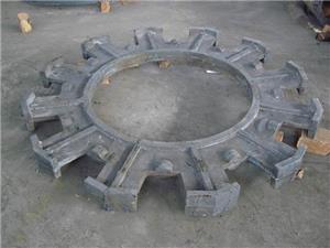 Wear resistance of large steel castings