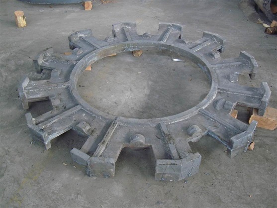 Large steel castings