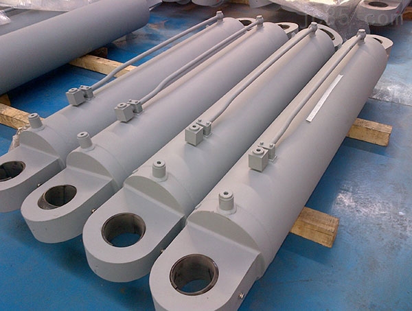 Hydraulic cylinder