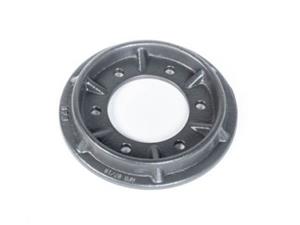 What are the cleaning and derusting methods for precision castings