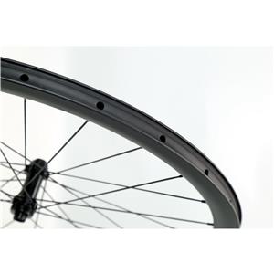 カーボンファイバーロードホイールセット