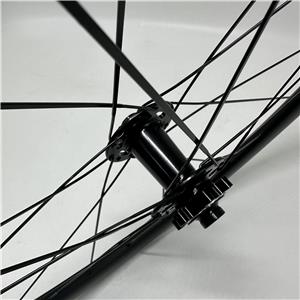 탄소 자갈 휠셋