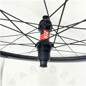 탄소 자갈 휠셋