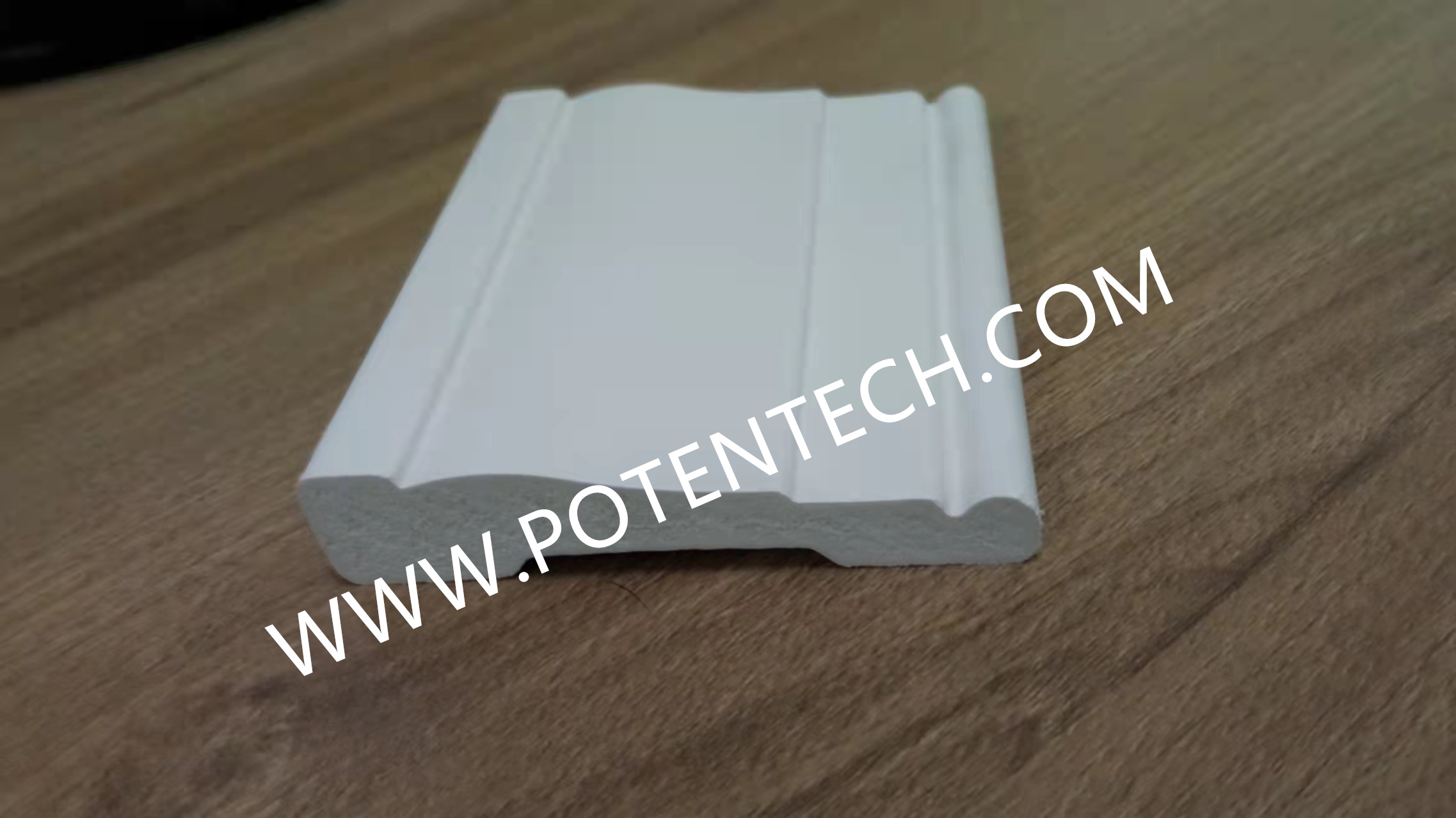 High Quality Waterproof White PVC Rake Moulding Trim